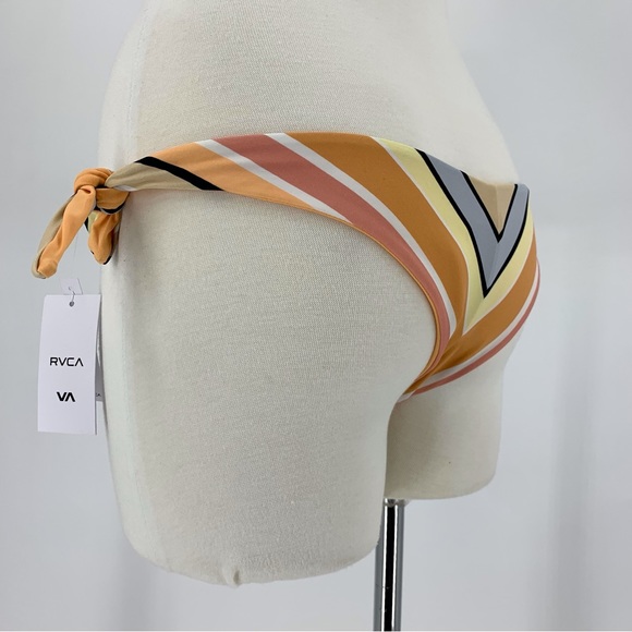 RVCA NWT Horizon Striped Reversible Cheeky Bikini Bottom, XS - Picture 3 of 16